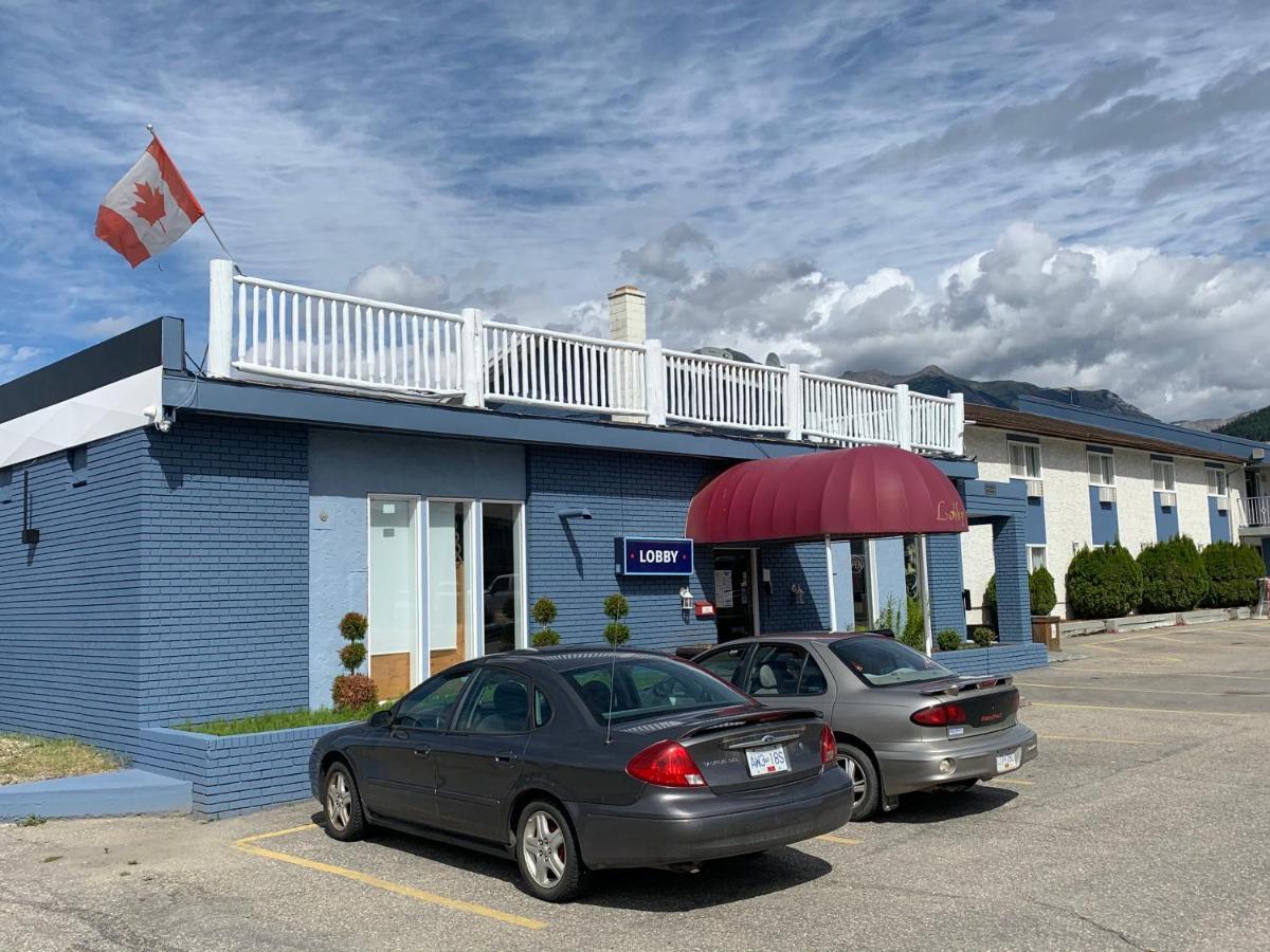 Valemount Vacation Inn Exterior photo