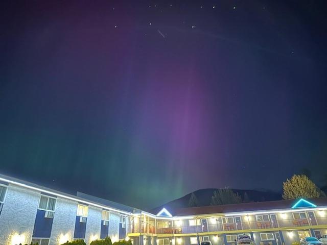 Valemount Vacation Inn Exterior photo